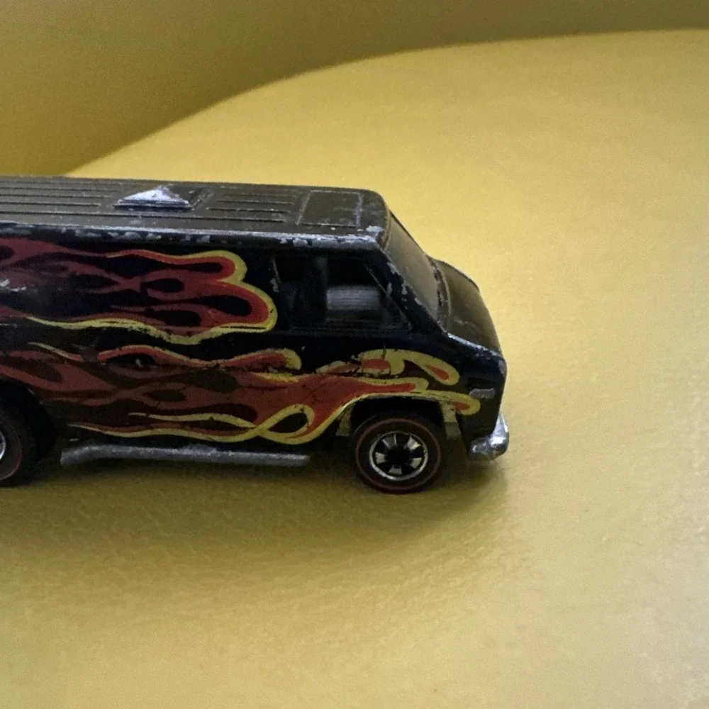 Hot Wheels Super Van 1974 Redline Black With Flames Mattel Hong Kong Vintage